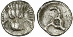 LYKIEN Perikle 1/3 Stater 380 / 360 v. Chr. unbestimmt. 2.60 g. Vs.: Frontaler Löwenskalp. Rs.: "perikle" um Triskeles. Podalia Hoard S. 15 Nr. 488 Taf.7.438 (corr.). Rs. Korrosionsspuren, ss