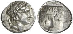 GRIECHEN LYKIEN Rhodiapolis Drachme (3,03g). 2. Jh. v. Chr. Vs.: Apollonkopf mit Lorbeerkranz r. Rs.: ΛΥKIΩN, Kithara zwischen P - O, l. Stab. Tro­xell 40. R! Feine Tönung, vz
