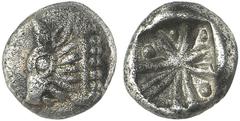 GRIECHEN LYKIEN UNBESTIMMTER MÜNZHERR 1/3 Stater (2,58g). Vs.: Stierkopf n. l. Rs.: Incusum mit erhabenen, gekreuzten Linien. SNG Cop. 357f. (incerti); Rosen 376; Krakelierte Oberfläche, vz