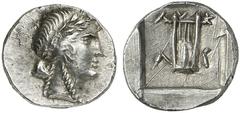 GRIECHEN LYKIEN LYKISCHER BUND Limyra Drachme (2,74g). 2. Jh. v. Chr. Vs.: Apollonkopf mit Lorbeerkranz r. Rs.: ΛΥK, Kithara zwischen Λ - I. Troxell 56 (Var.); SNG Aul. 4321 (Var.). R! Rs. Stempelriss