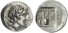 GRIECHEN LYKIEN LYKISCHER BUND Myra Drachme (2,88g). 2. Jh. v. Chr. Vs.: Apollonkopf mit Lorbeerkranz r. Rs.: ΛΥKIΩN, Kithara zwischen M - Y. Links unten Isiskopfschmuck(?). Troxell Taf.5, 29. R! vz