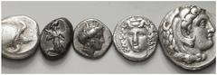 LOTS Griechische AR Tetradrachmen von Athen, 4. Jh. v. Chr. (1) und Alexander III. (2). Ansonsten kleinere Nominale aus dem griechischen Mutterland, Makedonien und Thessalien. VERKAUFT WIE BESEHEN, KE