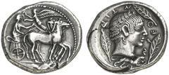 GRIECHEN SIZILIEN LEONTINOI Tetradrachme (17,12g). ca. 466 v. Chr. Vs.: Quadriga n. r., der Wagenlenker wird von vor ihm schwebender Nike bekränzt, im Abschnitt n. r. springender Löwe. Rs.: ΛEONTINON,