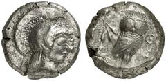 GRIECHEN ATTIKA ATHEN Tetradrachme (17,22g). 500 - 483 v. Chr. Vs.: Athenakopf mit attischem Helm n. r. Rs.: AΘE, Eule n. r. Dahinter Olivenzweig. Svoronos Taf. 3 ­ 5; Seltman Group G; SNG Cop. 16; SN