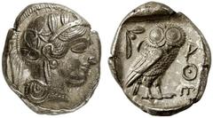 GRIECHEN ATTIKA ATHEN Tetradrachme (17,18g). nach 449 v. Chr. Vs.: Kopf der Athena mit attischem Helm und Lorbeerkranz n. r. Rs.: AΘE, Eule, Olivenzweig und Mondsichel. Starr Taf. 22f. Zarte Tönung, v