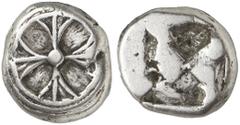 GRIECHEN ATTIKA ATHEN. Drachme ('Wappenmünze') (4,16g). 545 - 515 v. Chr. Vs.: Vierspeichiges Rad. Rs.: Diagonal unterteiltes, unre­gelmäßiges Incusum. Svoronos Taf. I, 59; Seltman Taf. IV, γ. RR! ss