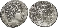 GRIECHEN SYRIEN SELEUKIDEN Seleukos VI. Epiphanes Nikator, 96/95 v. Chr. Tetra­drachme (15,41g). 96/95 v. Chr. Mzst. Antiochia am Orontes. Vs.: Kopf des Königs mit Diadem n. r., kurzes Horn über der S