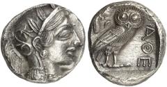 GRIECHEN ATTIKA ATHEN Tetradrachme (17,15g). nach 449 v. Chr. Vs.: Kopf der Athena mit attischem Helm n. r. Rs.: AΘE, Eule, Oliven­zweig und Mondsichel. Svoronos Taf. 10 ff. SNG München Taf. 2,46 ff. 