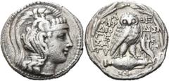 GRIECHEN ATTIKA. ATHEN. Tetradrachme des Neuen Stils (16,92g). 120/19 v. Chr. Vs.: Kopf der Athena Parthenos mit reich verziertem Helm n. r. Rs.: A-QE / AFRO-DISI / DIO/GE / SA/TU, Eule n. r. auf Amph