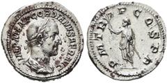 RÖMER RÖMISCHE KAISERZEIT. Gordian I., 238 n. Chr. Denar (3,45g). Mzst. Rom. Vs.: IMP M ANT GORDIANVS AFR AVG, drapierte Panzerbüste mit Lorbeerkranz n. r. Rs.: P M T-R P COS P P, Kaiser als Togatus m