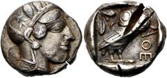 GRIECHEN ATTIKA. ATHEN. Tetradrachme (17,39g). Nach 449 v. Chr. Vs.: Kopf der Athena mit attischem Helm und Lorbeerkranz n. r. Rs.: ΑΘΕ, Eule, Olivenzweig und Mondsichel. Starr Taf. 22f. Prüfhieb,