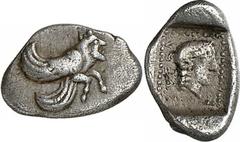 GRIECHEN LYKIEN DYNASTEN Objekt-Nr.: 1576 Uvug Obol (0,63 g.), 470 - 440 v. Chr. Mzst. unbestimmt. Vs.: Geflügelte androkephale Stierprotome r. Rs.: Aphroditekopf l., dahinter "uwug". Vismara II 94. R