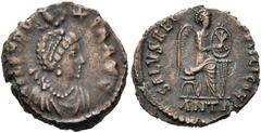 RÖMER RÖMER RÖMISCHE KAISERZEIT Aelia Eudoxia, 395 - 404 n. Chr. (3.65g). 401 - 403 n. Chr. Mzst.Antiochia. Vs.: AEL EVDO-XIA AVG, drapierte Büste mit Perlendiadem n. r., darüber Manus Dei mit Kranz. 