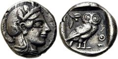 GRIECHEN ATTIKA. ATHEN. Drachme ø 15mm (4,20g). Um 430 v. Chr. Vs.: Kopf der Athena, der Helm mit Olivenzweig bekränzt, n. r. Rs.: ΑΘΕ, Eule n. r. sitzend, l. oben im Feld Olivenzweig mit Frucht. Svor