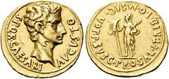 RÖMER RÖMISCHE KAISERZEIT. Augustus, 27 v. Chr. - 14 n. Chr. Aureus ø 20mm (7,91g). 18 - 17/6 v. Chr. Mzst. unbestimmt (Colonia Patricia?). Vs.: S P Q R CAESARI AVGVSTO, Kopf n. r. Rs.: VOT P SVSC PRO