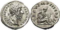 RÖMER KAISERZEIT. Lucius Verus, 161 - 169 n. Chr. Denar ø 18mm (3,57g). 165 n. Chr. Mzst. Rom. Vs.: L VERVS AVG ARM PARTH MAX, Kopf mit Lorbeerkranz n. r. Rs.: TR P V IMP III COS II, am Boden kauernde