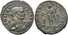 RÖMER KAISERZEIT. Constantius I. Chlorus als Caesar, 293 - 305 n. Chr. AE Follis ø 28mm (9,97g). 301 - 303 n. Chr. Mzst. Lugdunum. Vs.: CONSTANTIVS NOB CAES, Panzerbüste mit Lorbeerkranz, Speer u. Sch