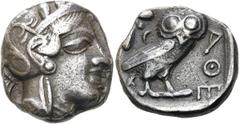 GRIECHEN ATTIKA. ATHEN. Tetradrachme ø 23mm (16,64g). 421 - 365 v. Chr. Vs.: Kopf der Athena mit verziertem u. bekränztem attischen Helm n. r. Rs.: ΑΘΕ, Eule n. r. stehend, Kopf in Vorderansicht, im F