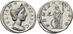 RÖMER RÖMISCHE KAISERZEIT. Iulia Mamaea, 222 - 235 n. Chr. Denar ø 19mm (3,04g). 231 n. Chr. Mzst. Rom. Vs.: IVLIA MA-MAEA AVG, drapierte Büste mit Stephane n. r. Rs.: VENVS VI-CTRIX, Venus steht mit 