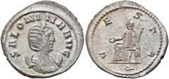 RÖMER RÖMISCHE KAISERZEIT. Salonina, ca. 254 - 268 n. Chr. Antoninian ø 23mm (3,70g). 260 - 261 n. Chr. Mzst. Rom. Vs.: SALONINA AVG, drapierte Büste auf Mondsichel mit Diadem n. r. Rs.: V E S T A / Q