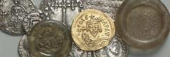 LOTS Byzanz Interessante Sammlung verschiedener spätantiker und byzantinischer Münzen: Solidus, Phocas (1), Valens, Siliqua (1), Iulian II., Siliqua (1); Gratian, Siliqua (1), Heraclius 1/3 Siliqua (1