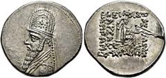 GRIECHEN PARTHER. ARSAKIDEN. Mithradates II., 121 - 91 v. Chr. Drachme ø 20mm (4,27g). ca. 96/5 - 93/2 v. Chr. Mzst. Rhagai. Vs.: Drapierte Büste mit Langbart, Tiara (Form V) u. Diadem n. l. Rs.: ΒΑΣΙ