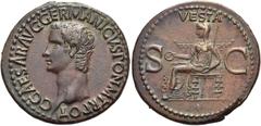 RÖMER RÖMISCHE KAISERZEIT. Caligula, 37 - 41 n. Chr. AE As ø 32mm (11,50g). 37 - 38 n. Chr. Mzst. Rom. Vs.: C CAESAR AVG GERMANICVS PON M TR POT, Kopf n. l. Rs.: VESTA / S - C, Vesta capite velato mit