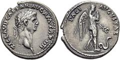 RÖMER RÖMISCHE KAISERZEIT. Claudius, 41 - 54 n. Chr. Denar ø 19mm (3,78g). 43 - 44 n. Chr. Mzst. Rom. Vs.: TI CLAVD CAESAR AVG P M TR P IIII, Kopf mit Lorbeerkranz n. r. Rs.: PACI AVGVSTAE, Nemesis sc