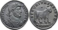 RÖMER RÖMISCHE KAISERZEIT. Julian II., 360 - 363 n. Chr. AE Doppelmaiorina ø 28mm (8,42g). 361 - 363 n.Chr. Mzst. Sirmium. Vs.: D N FL CL IVLI-ANVS P F AVG, drapierte Panzerbüste mit Perlendiadem n. r