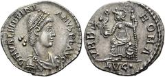RÖMER RÖMISCHE KAISERZEIT. Valentinianus II., 375 - 392 n. Chr. Siliqua ø 19mm (2,23g). 388 - 392 n. Chr. Mzst. Lugdunum. Vs.: D N VALENTINIA-NVS IVN P F AVG, drapierte Panzerbüste mit Perlendiadem n.