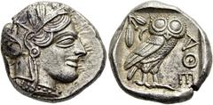 GRIECHEN ATTIKA. ATHEN. Tetradrachme ø 25mm (17,17g). 454 - 405 v. Chr. Vs.: Kopf der Athena mit verziertem u. bekränztem attischen Helm n. r. Rs.: ΑΘΕ, Eule n. r. stehend, Kopf in Vorderansicht, im F