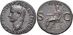 RÖMER RÖMISCHE KAISERZEIT. Caligula, 37 - 41 n. Chr. AE As (10,36g). 39 - 40 n. Chr. Mzst. Rom. Vs.: C CAESAR DIVI AVG PRON AVG P M TR P III P P, Kopf n. l. Rs.: VESTA / S - C, Vesta mit Patera u. Zep