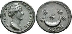 RÖMER RÖMISCHE KAISERZEIT. Diva Faustina maior, ab 140 n. Chr. AE As (10,78g). Geprägt unter Marc Aurel. Mzst. Rom. Vs.: DIVA AVGVS-TA FAVSTINA, drapierte Büste n. r. Rs.: S C, Mondsichel mit sieben S