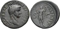 RÖMER RÖMISCHE KAISERZEIT. Claudius, 41 - 54 n. Chr. AE As ø 29mm (12,01g). Geprägt unter Titus, 80 - 81 n.Chr. Mzst. Rom. Vs.: TI CL CAESAR AVG P M TR P IMP P P, Kopf n. r. Rs.: IMP TITVS VESP REST /