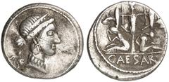 Antike Münzen RÖMISCHE MÜNZEN. RÖMISCHE REPUBLIK. C. Iulius Caesar. Denar, 46/45 v. Chr., Mzst. in Spanien, auf die Unterwerfung Galliens. Kopf der Venus / Trophäe zwischen zwei gefangenen Galliern, i