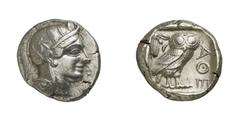 GRIECHISCHE MÜNZEN (GREEK COINS) ATHEN ATHEN Tetradrachmon, ca. 449 - 420 v. Chr. 17.13 g. Kopf der Athena mit ölzweiggeschmücktem, attischem Helm, Ohranhänger und Halskette rechts. Rs: AQE. Eule nach