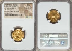 Constans II Pogonatus (AD 641-668). AV solidus (4.43 gm). Constantinople, 3rd officina, AD 641-647. Young bust of Constans II facing, beardless, wearing crown topped by cross on circlet, chlamys pinne