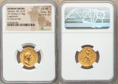 Ancients Roman Imperial Tiberius (AD 14-37). AV aureus (20mm, 7.70 gm, 1h). NGC Choice XF 4/5 - 4/5. Lugdunum, ca. AD 14-17. TI CAESAR DIVI-AVG F AVGVSTVS, laureate head of Tiberius right / PONTIF-MAX