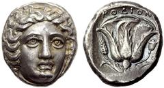 GRIECHISCHE MÜNZEN INSELN VOR KARIEN RHODOS Rhodos. Tetradrachmon, 400-380. Helioskopf von vorne, leicht n. r. gewendet. Rv. RODION Rose mit Knospe, l. Ähre, r. Φ, das Ganze in einem leicht vertieften