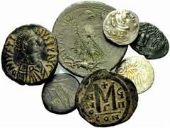 LOTS ANTIKE ALLGEMEIN GRIECHEN. MAKEDONIEN. Alexander III. AR-Drachme; PONTUS AMISOS. Bronze; PTOLOMÄER. Ptolomaios IV. Gross-Bronze; BYZANZ. Iustinus I. Follis; Mauricius Tiberius. 40 Nummis; Michael