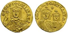 ANTIKE SAMMLUNG OSTRÖMISCHE UND BYZANTINISCHE MÜNZEN THEOPHILOS, 829-842 Mit Konstantin und Michael III. Solidus, 830-840. Büste von vorne mit Chlamys, Doppelkreuz und akakia, Legendenende: bASILЄX Rv