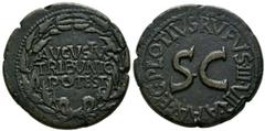 República Romana AUGUSTO. Dupondio. (Ae. 12,51g/28mm). 17 a.C. Roma. (RIC 342). Anv: Leyenda: AVGVSTVS/TRIBVNIC/POTEST, dentro de corona de laurel. Rev: SC, alrededor leyenda: C PLOTIVS RVFVS III VIR 