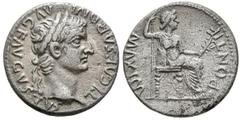 Imperio Romano TIBERIO. Denario. (Ar. 3,60g/18mm). 36-37 d.C. Lugdunum. (RIC 30). Anv: Cabeza de Tiberio a derecha, alrededor leyenda: TI CAESAR DIVI AVG AVGVSTVS. Rev: Livia sentada a derecha con ram