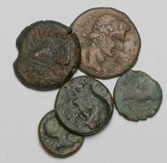 Conjunto de 5 monedas ibéricas, As de Obulco, Semis y Cuadrante de Cástulo, As de Caesaraugusta y Semis de Augusto. A EXAMINAR. BC-/BC+.