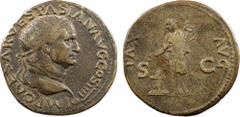 Vespasien, dupondius, Lyon, 72-73 A/IMP CAESAR VESPASIAN AVG COS IIII. Tête radiée à droite, le globe à la pointe du cou. R/PAX AVG/ S/ C. La Paix debout à gauche, sacrifiant à l'aide d'une patère au 