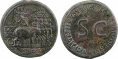 Divin Vespasien (Titus pour le), sesterce, Rome, 80-81 A/DIVO/ AVG/ VESPAS// SPQR, Le divin Vespasien tenant un sceptre et une Victoire, sur un char à droite tiré par quatre éléphants R/T CAES DIVI VE