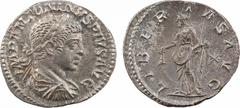 Élagabale, denier, Rome, 220-221 A/IMP ANTONINVS PIVS AVG Buste lauré à droite, drapé et cuirassé, vu de trois quarts en arrière R/LIBERT - AS AVG La Liberté debout à gauche, tenant le pileus et un sc