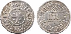 Carolingian coins Louis le Pieux, denier au temple, variété avec trois points dans le fronton du temple A/+ H LVDOVVICVS IMP Croix cantonnée de quatre globules R/XPISTIANA RELIGIO Temple, trois points