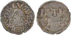 Carolingian coins Charles le Chauve, denier au portrait, Bourges A/+ CARLVS REX Buste à gauche En deux lignes : BITV/ RICES TTB RRR Argent 19,1 mm 1,50 g 1 h D.190 (17 ex.) MG.1069 Provient de la coll