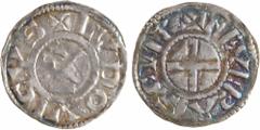 Carolingian coins / Monnaies carolingiennes Louis IV d'Outremer, denier immobilisé à son nom, Nevers, vers l'an 1000 A/+ LVDOVICVS Monogramme REX déformé R/+ NEVERNIS CVIT Croix Argent 20,0 mm 1,21g 7